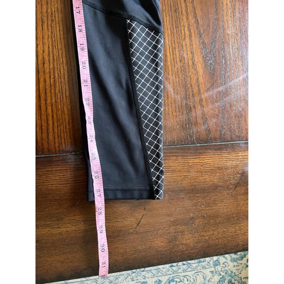 Athleta Black Activewear Leggings with White Pattern Accent Panels Size Medium - Picture 10 of 10